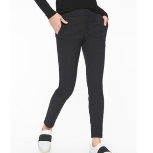 Athleta Wander Stash Skinny Pant